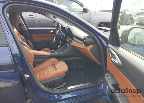 2018 Alfa Romeo Giulia Ti Sport Rwd z USA, uszkodzony, nr VIN ZARFAECN8J7589471